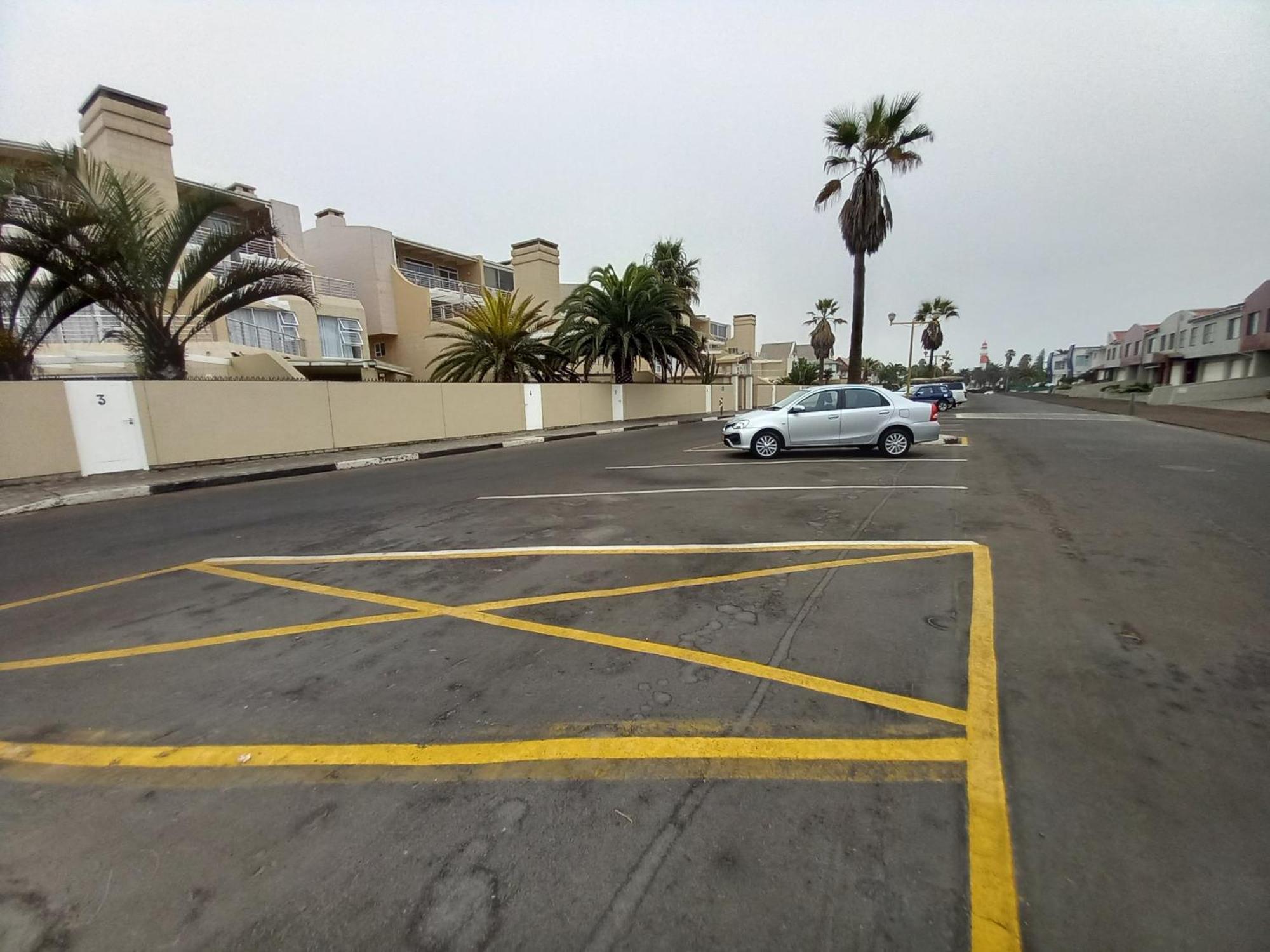Sand And Sea Self Catering #3 Swakopmund Exteriör bild
